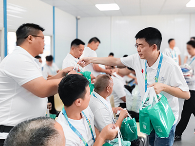 E:2023.77.17ͮ�������������ˡ�����ů���͸�����������������ͮ��ȫ�������˹���20230717-03-01.jpg