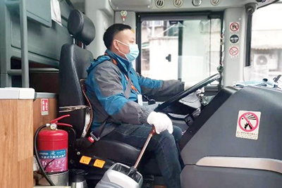 E:2023.1212.28�ڲ�888����Ϊ���ٷ���վ���˽��ã��������ʻԱ�����ھ�ҵ�س��������������м��徲�����С��������辶�����徲�г��������������ʻԱ  ��־�¹�����־��1.jpg