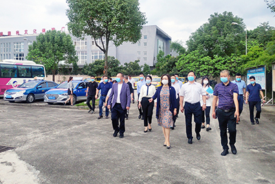 �����и��г�����Ӣ���뱱����˾�����������ת������