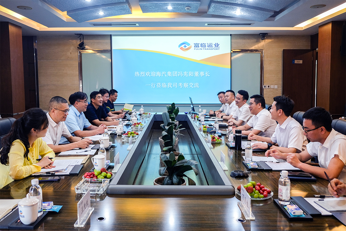 �������ŵ�ί��ǡ����³�������һ�е��ڲ�888����Ϊ���ٷ���վ��ҵ������̸