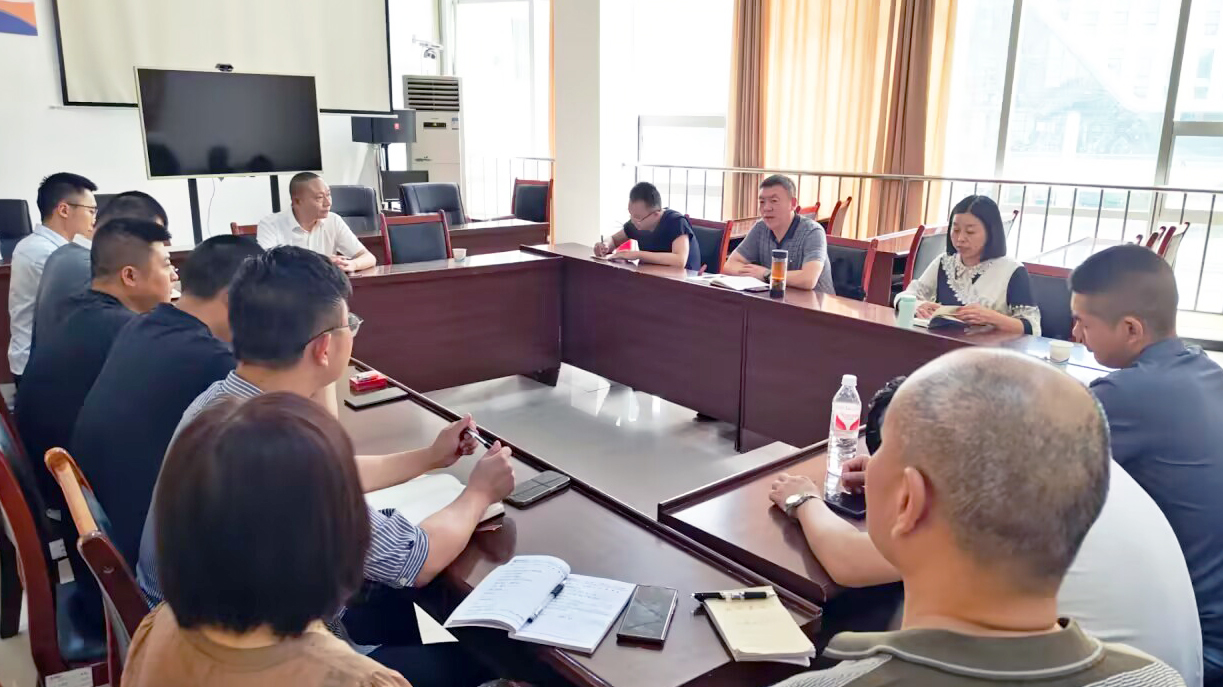 �������������������ڲ�888����Ϊ���ٷ���վ��Ϫ��ҵ��֯�ٿ�����������̸��