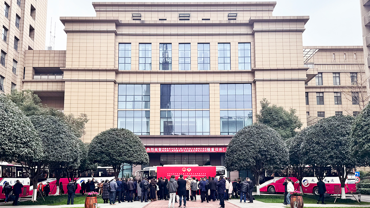 �ڲ�888����Ϊ���ٷ���վ���˳н������������ᡱ��ͨ��������